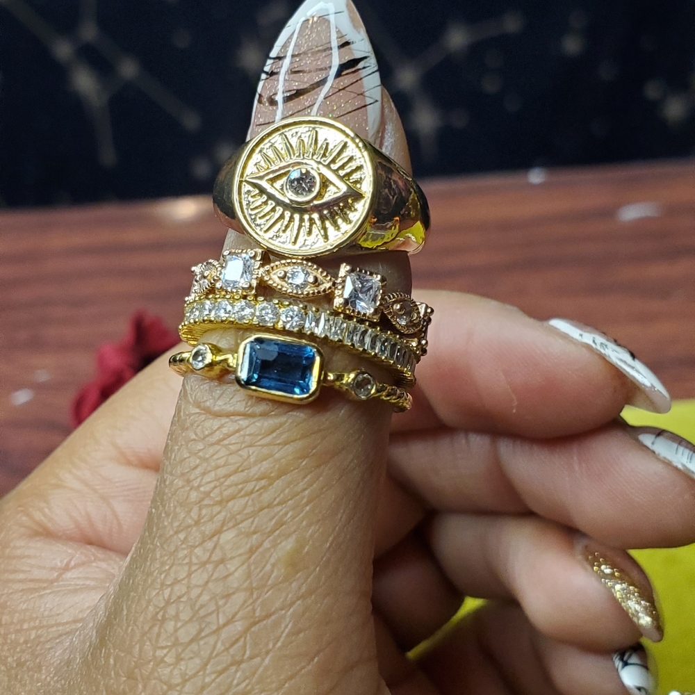 Stackable rings